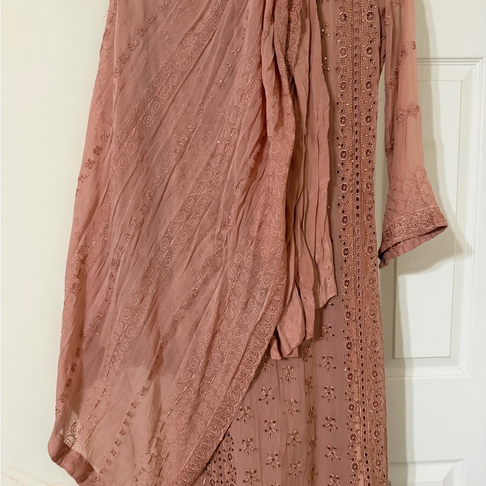 Indian ethnic Elegant Embroidered mauve pink 3pc set - Picture 6 of 6